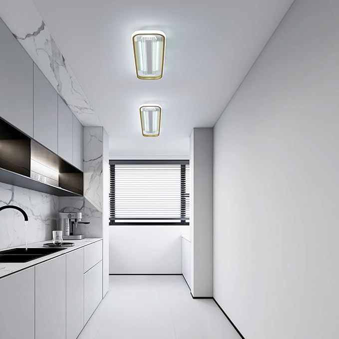 Becailyer Modern Ceiling Light, 62W Dimmable LED Flush Mount Ceiling Lamp, 31.49" Acrylic Linear Chandelier Lighting Close to Ceiling Light Fixture for Living Dining Room Kitchen Bedroom Hallway, Gold