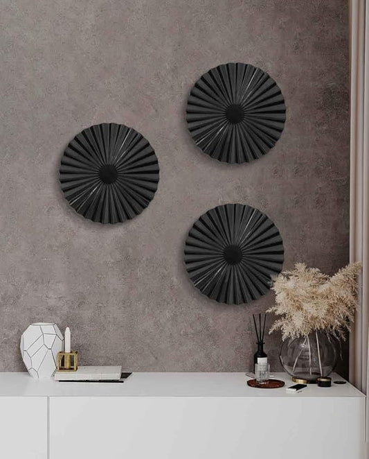 ITrixgan Round Metal Wall Decor Above Couch Hanging Black Modern Art For Farmhouse Home Office Decorative Gothic Room Decor Set of 3