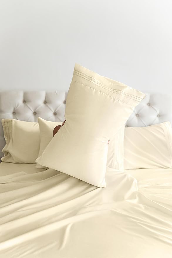 CGK Linens Twin 4 Piece Sheet Set - Cooling Sheets for Hot Sleepers - Hotel Luxury Bedding Set with 8-16 Inch Deep Pockets - 1 Flat & 1 Fitted & 2 Pillowcases - Soft, Comfy & Wrinkle Free - Off White
