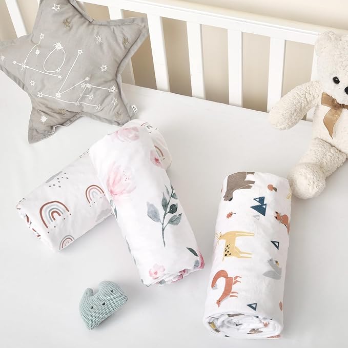 Minky Baby Throw Blanket for Girls, 50x60 Inches Soft Lightweight Micro Fleece Blanket with Double Layer, Dotted Backing, Breathable Receiving Blanket for Newborns, Floral Flowers
