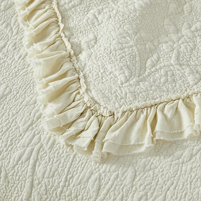 Brandream Cream Yellow White Quilt Set Queen Size Cotton Matelasse Bedding Luxury Ruffle Bedspread 3-Piece