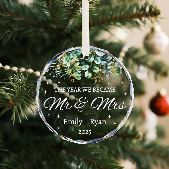 First Christmas Married Ornament 2025 - Personalized Wedding Gifts for Couples - Mr and Mrs Crystal Christmas Tree Ornaments - Bridal Shower Gifts for Newlywed, Bride, Her, Just Married