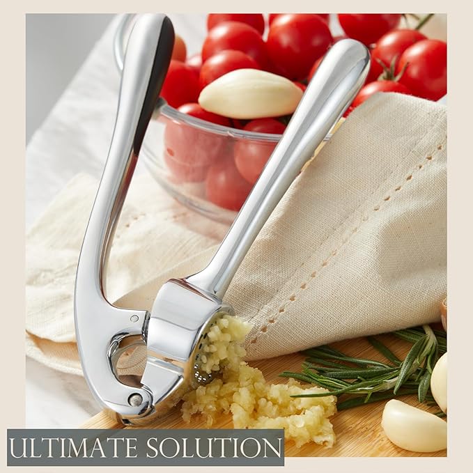 Premium Garlic Press, Professional Garlic Mincer, Easy to Squeeze and Clean, Rust Proof & Dishwasher Safe, Efficient Ginger Crusher - Sliver