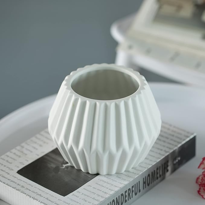 4-In Geometric White Ceramic Table Vase - Modern, Bohemian and Minimalist Decorative Centerpiece for Weddings, Dining & Living Rooms, Offices, Coffee Tables, and Interior Design Accessories