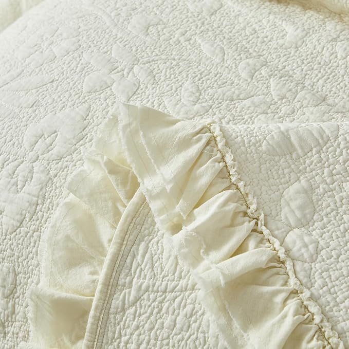 Brandream Cream Yellow White Quilt Set Queen Size Cotton Matelasse Bedding Luxury Ruffle Bedspread 3-Piece