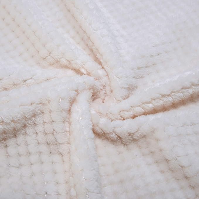 Fuzzy Throw Blanket, Plush Fleece Blankets for Adults, Toddler, Boys and Girls, Warm Soft Blankets and Throws for Bed, Couch, Sofa, Travel and Outdoor, Camping (Throw(50"x70"), L-Cream)