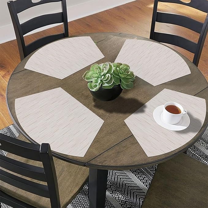 SHACOS Placemats for Round Table Set of 4 Wedge Shaped Placemats Heat Resistant Woven Vinyl PVC Table Mats Wipeable (4, Beige)