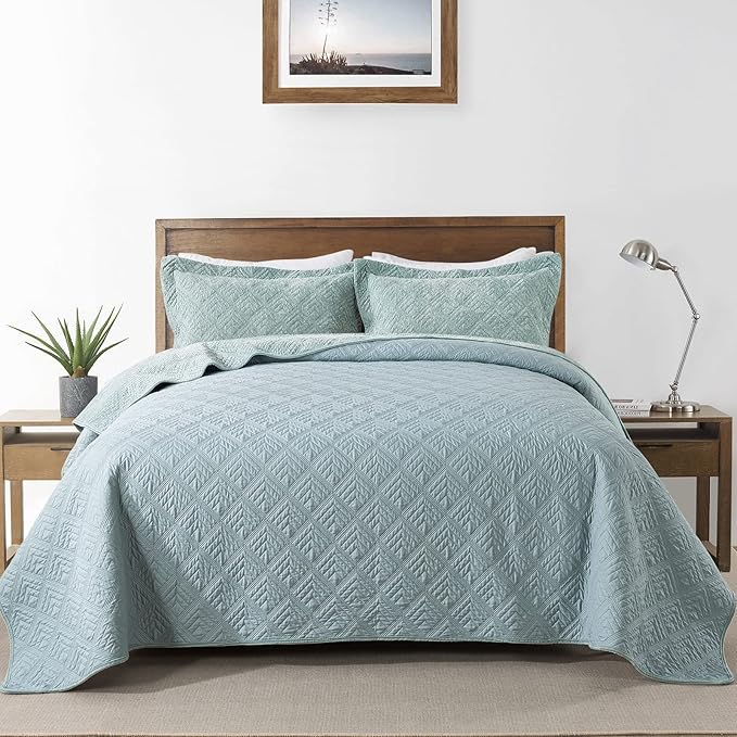 HoneiLife Queen Quilt Bedding Set - 3 Pieces Corduroy Quilt Sets Luxurious Bedspreads Embroidered Coverlets Autumn & Winter Bedding Set All Season Quilts-Mint Green