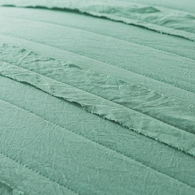 HoneiLife Queen Quilt Bedding Set - Lightweight Bedspreads 3-Piece Washed Microfiber Quilt Sets Ultra Soft Coverlets Shabby Chic Bed Cover Ruffled Bedding Set All Season Quilts-Green