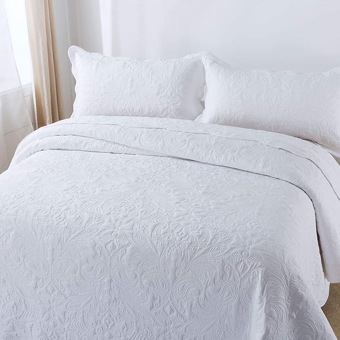HoneiLife Quilt Set King Size - 3 Piece Embroidered Microfiber Bedspread Reversible Coverlet Lightweight Bedcover Paisley Pattern Bedding Set All Season Quilts-White