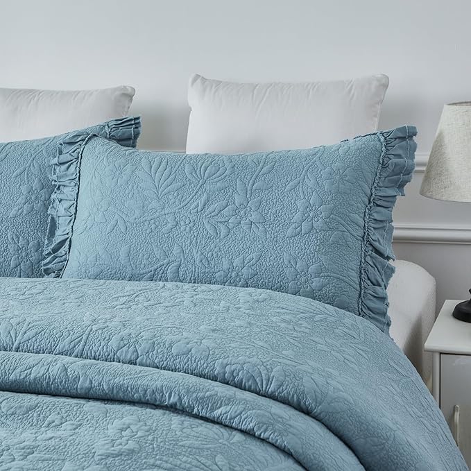 Brandream Queen Size Quilt Set Cotton Blue Quilts Shabby Chic Bedding Romantic Ruffle Bedspread Matelasse Coverlet Set 3-Piece