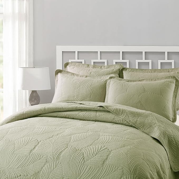 mixinni Green Tropical Palm Tree King Size Quilt Set Soft Cotton Bedspread Coverlet Bed Cover,3-Piece Quilt Set Quilted Bedding Lightweight Coverlet Set -King Size