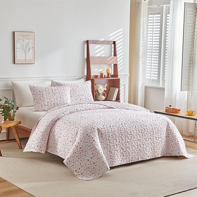 mixinni Full Queen Quilt Bedding Set with Pillow Shams, 3 Piece Boho Pink Floral Bed Coverlets for All Seasons, Soft Lightweight Microfiber Quilted Comforter Set-(90"x96", 1 Quilt+ 2 Pillow Shams)