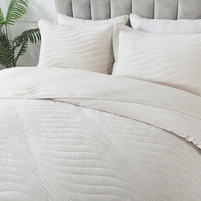 HoneiLife Quilt Set Queen Size - Velvet Quilt Sets 3-Pieces, Stripe Bedspread for Queen Beds, Queen Quilt Bedding Sets All Season Quilts- Nature White
