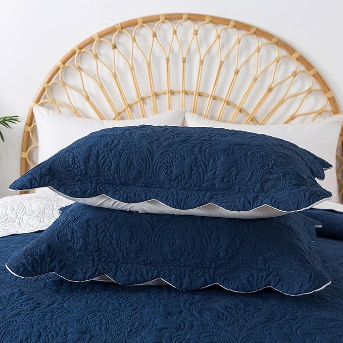 HoneiLife Queen Quilt Bedding Set - Microfiber Quilt Sets for Queen Bed, 3-Piece Lightweight Bedspreads,Reversible Coverlets Rustic Bed Cover, Floral Bedding Set All Season Quilts-Navy