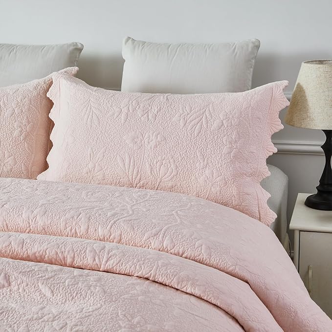 Brandream Queen Size Quilt Set Cotton Light Pink Quilts Farmhouse Bedding Set Matelasse Coverlet Set Scalloped Edge Quilts 3-Piece