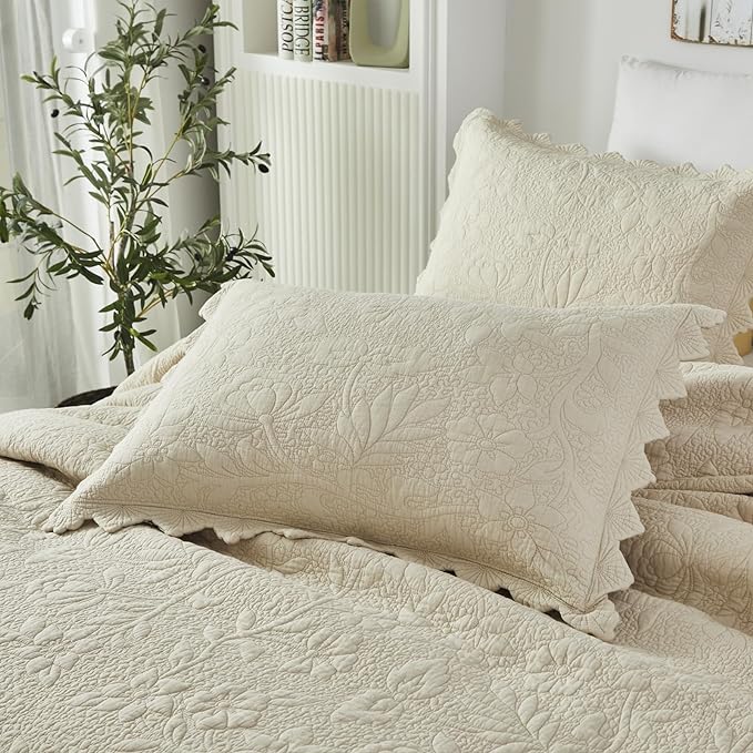 Brandream Queen Size Quilt Set Cotton Beige Quilts Luxury Farmhouse Bedding Set Matelasse Coverlet Scalloped Quilt Set 3-Piece