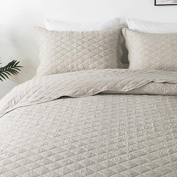 HoneiLife Queen Quilt Bedding Set - 3 Piece Washed Microfiber Quilt Sets Lightweight Bedspreads Ultra Soft Coverlets Retro Bed Cover Crinkled Bedding Set All Season Quilts-Sandy