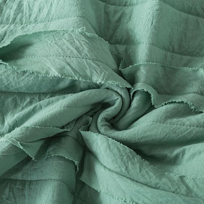 HoneiLife Queen Quilt Bedding Set - Lightweight Bedspreads 3-Piece Washed Microfiber Quilt Sets Ultra Soft Coverlets Shabby Chic Bed Cover Ruffled Bedding Set All Season Quilts-Green