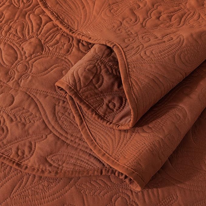 HoneiLife Embroidered Quilt King Size - 3 Pieces Microfiber Quilt Sets Lightweight Bedspreads Reversible Coverlets Retro Bed Cover Paisley Pattern Bedding Set All Season Quilts-Rust
