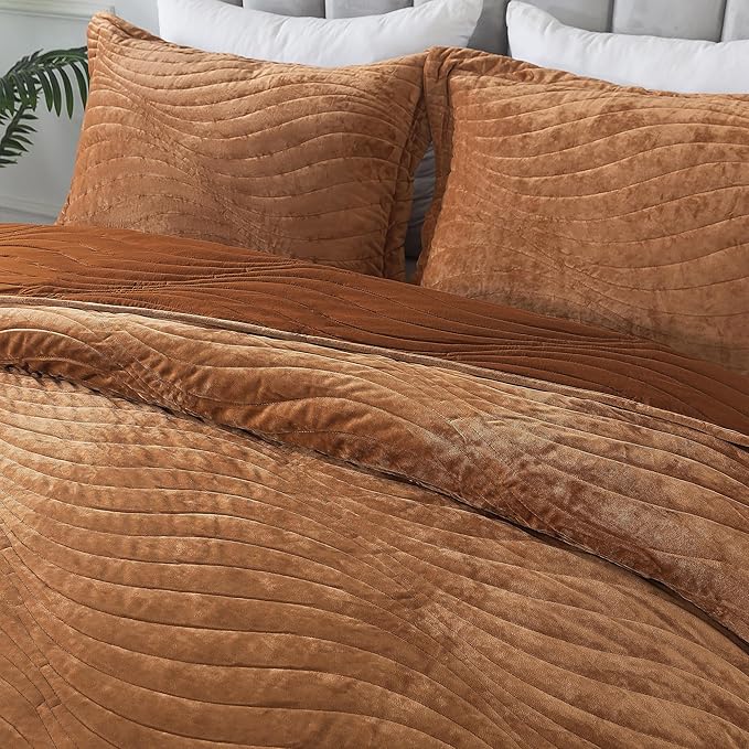 HoneiLife Velvet Quilts Queen Size - Lightweight Bedspreads 3-Pieces, Solid Coverlets Queen Quilt Bedding Sets, Wavy Quilt Sets for All Season Use-Camel