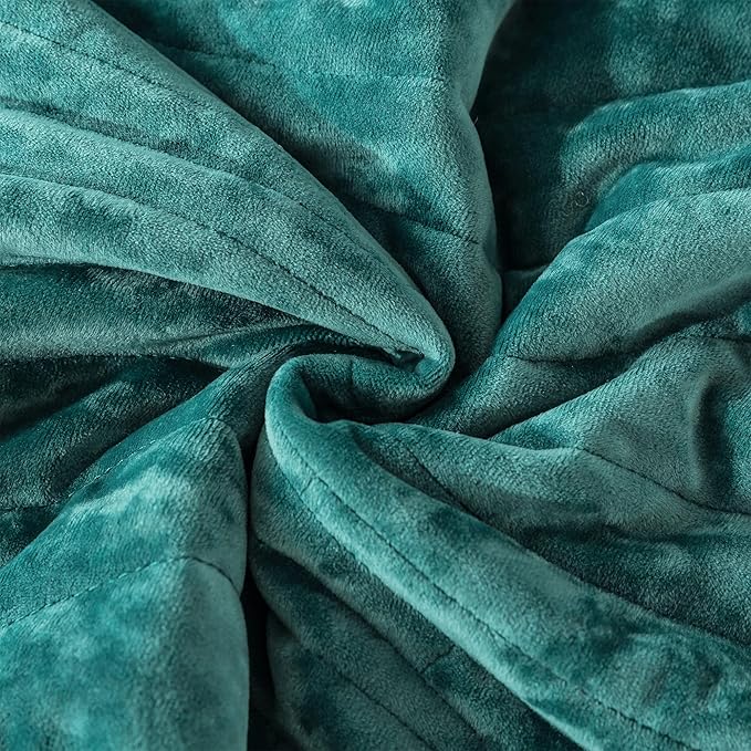 HoneiLife Queen Size Quilt Sets - Velvet Quilt for Queen Beds, Lightweight Bedspreads Solid Coverlets Queen Quilt Bedding Sets 3-Pieces, Blue-Green