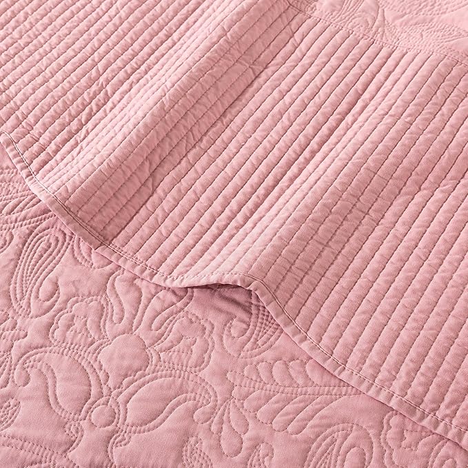 HoneiLife California King Quilt - Oversized King Bedspreads 128x120, 4-Piece Cal King Quilt Sets,Rustic Bedding Sets King Size,Reversible Coverlets Lightweight Bed Cover for All Season Use-Pink