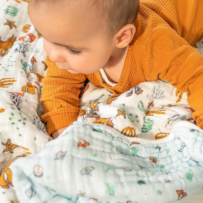 aden + anais™ Essentials Cotton Muslin Blanket Toy Story, Woody and Friends