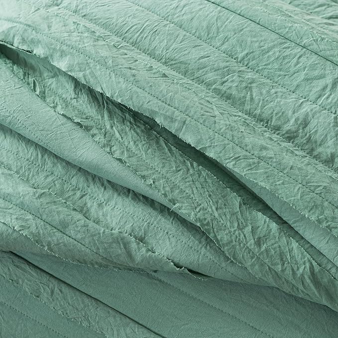 HoneiLife Queen Quilt Bedding Set - Lightweight Bedspreads 3-Piece Washed Microfiber Quilt Sets Ultra Soft Coverlets Shabby Chic Bed Cover Ruffled Bedding Set All Season Quilts-Green