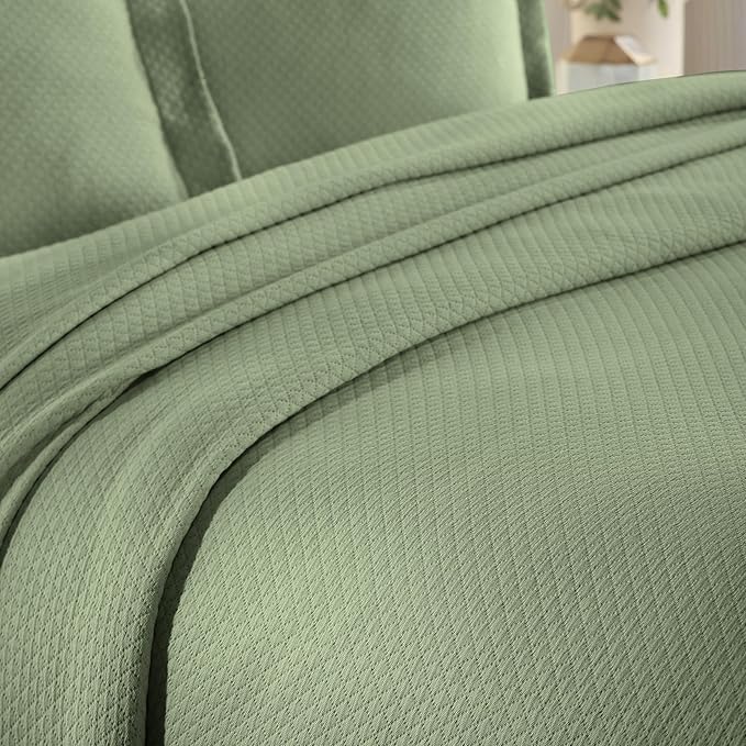 Superior Solitaire Cotton 3 Piece Bedspread Set, Home Bed Decor, Decorative Textured Bed Spread, 2 Pillow Shams, Airy Blanket, Matelasse Coverlet Bedding, All-Season Accent Blanket, Full, Sage