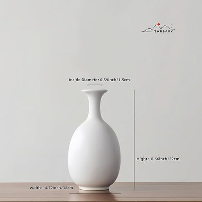 White Ceramic Vase with Dried Flowers, Handmade in Jingdezhen, for Modern Home Decor Office Bookshelf Tables Living Room Bedroom Shelf Decor Entryway Dry Flower Arrangement Ornament