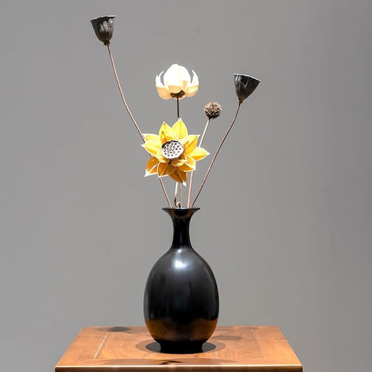 Black Ceramic Vase with Dried Flowers, Handmade in Jingdezhen, for Modern Home Decor Office Bookshelf Tables Living Room Bedroom Shelf Decor Entryway Dry Flower Arrangement Ornament