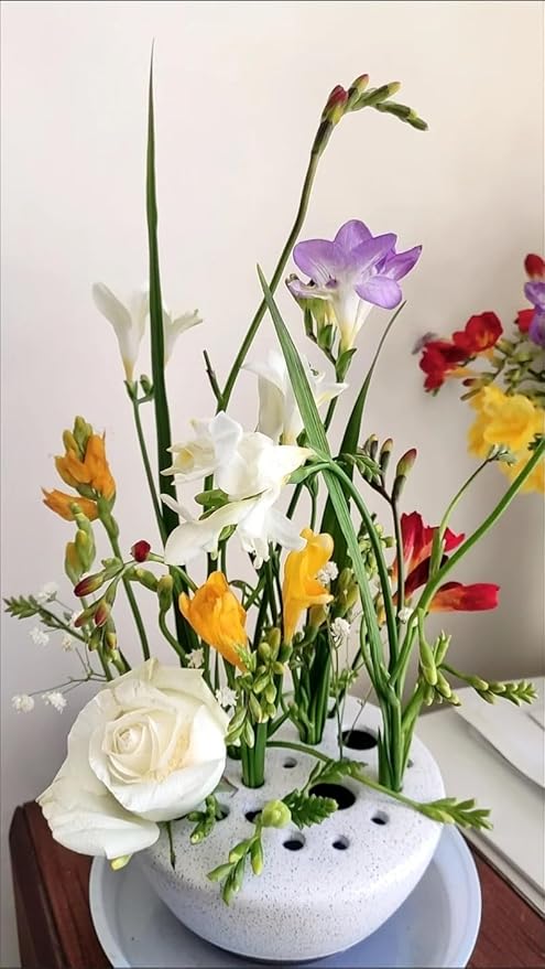 RISEON Ceramic Flower Arranging Vase, Floral Arrangement Holder Flower Frog Ikebana Art Flower Vase Pot Floral Centerpiece for Dining Table Home Office Wedding Decor