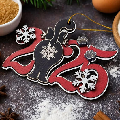 Black Cat 2025 Christmas Ornament – Funny Kitten Butt Wooden Tree Decoration with Snowflakes & Paw Prints for Cat Lovers, Pet Owner Christmas Décor