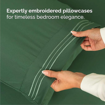 Queen Size 4 Piece Sheet Set - Comfy Breathable & Cooling Bed Sheets Set - Hotel Luxury Bedding for Women, Men, Kids, Teens, Boys & Girls - Deep Pockets, Soft, Wrinkle Free - Oeko-Tex - Emerald Green