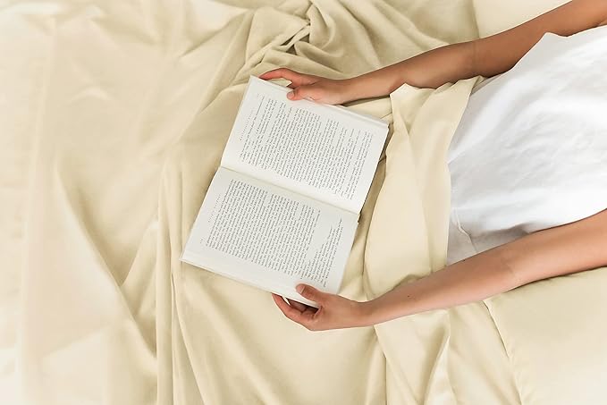 CGK Linens Twin 4 Piece Sheet Set - Cooling Sheets for Hot Sleepers - Hotel Luxury Bedding Set with 8-16 Inch Deep Pockets - 1 Flat & 1 Fitted & 2 Pillowcases - Soft, Comfy & Wrinkle Free - Off White