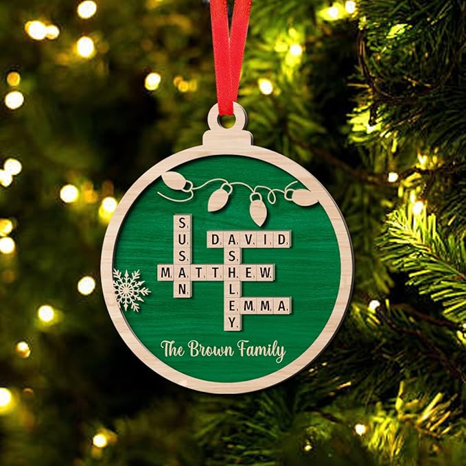 Custom Wooden Crossword Ornament, Personalize with Family Names, Personalized Ornament for Christmas Tree