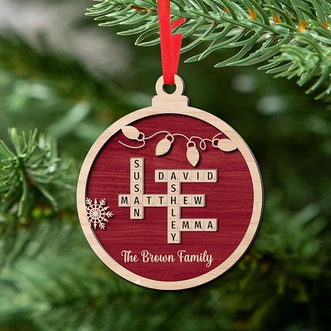 Custom Wooden Crossword Ornament, Personalize with Family Names, Personalized Ornament for Christmas Tree