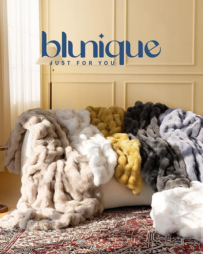 Ultra Soft Cozy Faux Fur Throw Blanket, Fuzzy Plush Thick Bubble Blanket, Luxury Fluffy Blanket for Couch, Sofa, Bedroom, and Living Room, 50x60 Inches, Off White