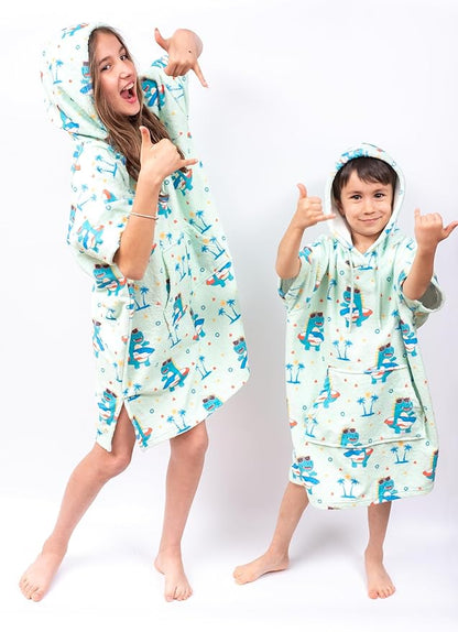 Cotton/Microfiber Kids Surf Poncho, Wetsuit Changing Towel Bath Robe with Hood and Pocket for Ages 3-7 and 8-12 (Surfer Dinos, 3-7 Years)