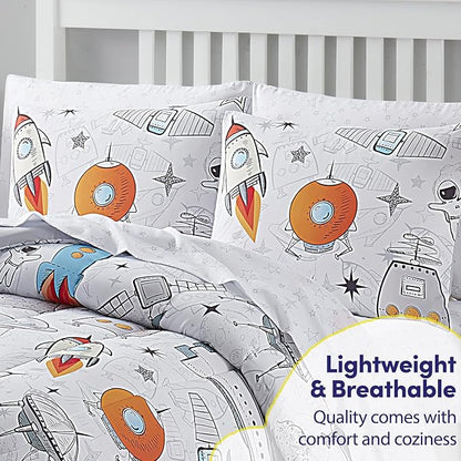 Kids Bedding Set Bed in a Bag for Boys and Girls Toddlers Printed Sheet Set and Comforter , Full, Floating in Space