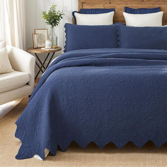 Brandream Queen Size Quilt Set Cotton Navy Blue Farmhouse Florals and Vines Matelasse Coverlet Set Scalloped Edge Quilts 3-Piece