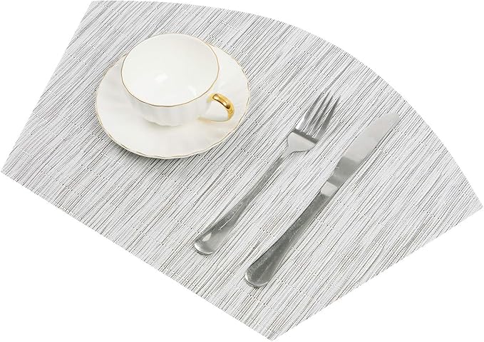 SHACOS Wedge Placemats Set of 8 Woven Vinyl Placemats for Round Table Place Mats Wipe Clean Non Slip Table Mats, Gray White