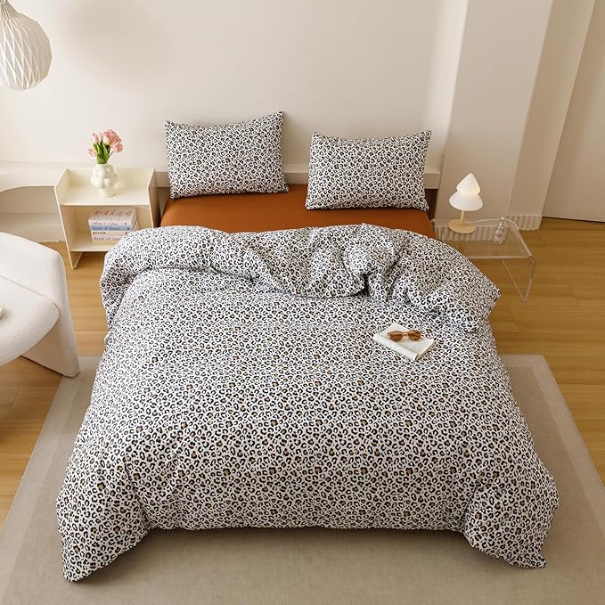 Cottonight Leopard Comforter Set Full Animal Cheetah Print Bedding Set 3 Pieces Leopard Print Comforter Fluffy Soft Bedding Set Kids Teens Full Comforter with 2 Pillowcases