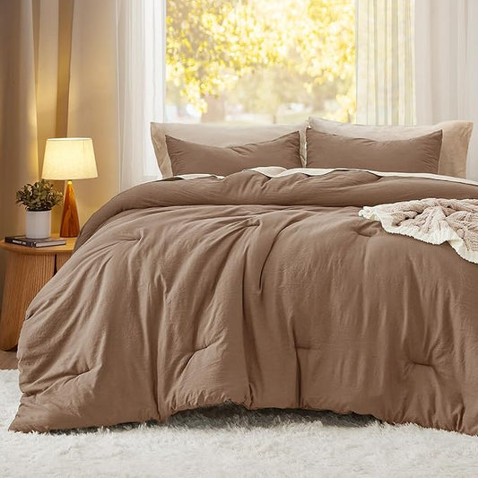 Bedsure Queen Size Comforter Set, Brown Soft Prewashed Bedding for All Seasons, 3 Pieces GentleSoft™ Warm Down Alternative Bed Set, 1 Lightweight Comforter (90"x90") and 2 Pillowcases (20"x26")