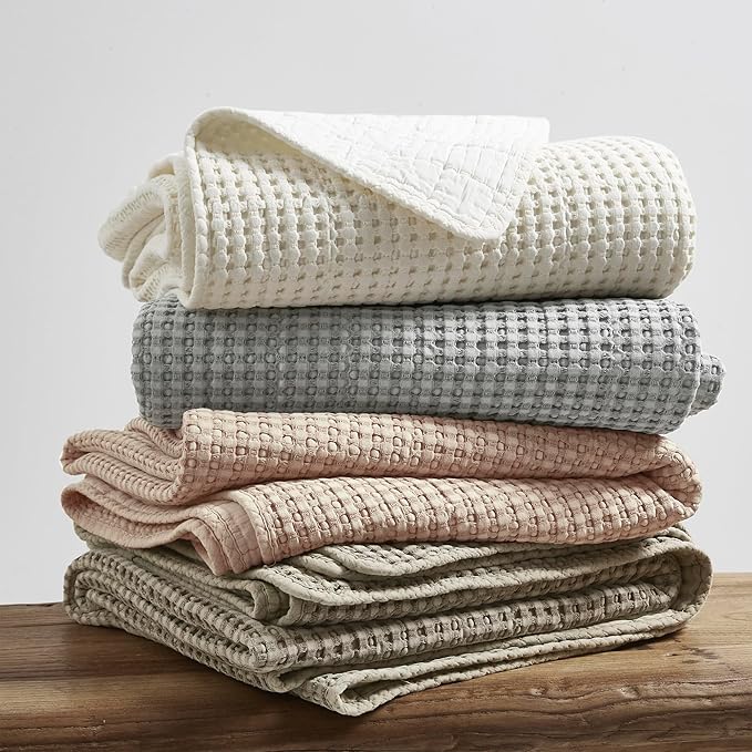 Levtex Home - Mills Waffle - Twin Quilt Set - Blush Cotton Waffle - Quilt Size (68 x 86in.), Sham Size (26 x 20in.)