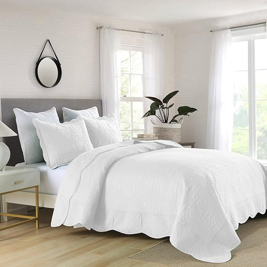 MarCielo 3-Piece Christmas Quilt 100% Cotton Oversized Bedspread Lightweight Coverlet Embroidery Christmas Tree Pattern Bedding Set (TC Bright White, Oversized Queen (100"x106"))
