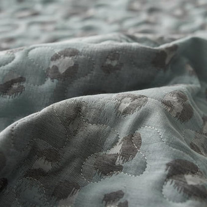 mixinni Leopard Print Quilt Set Queen Size Soft Cotton Double-Laye Retro Blue Animal Pattern Quilt Bedding Set Farmhouse Bedspread Coverlet Sets, 3-Pieces Including Pillow Shams (90x90 Inches)