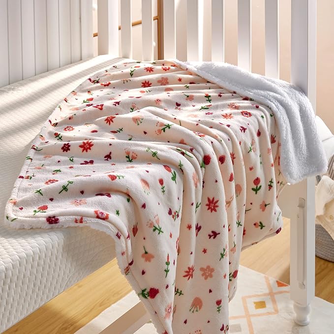 DaysU Plush Flannel Sherpa Baby Blanket for Girls Boys, Portable Reversible Soft Micro Fleece Baby Crib Throw Blanket with Flower Print for Newborn and Nursery, Floral, 30"x40"