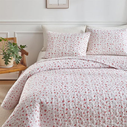 mixinni Full Queen Quilt Bedding Set with Pillow Shams, 3 Piece Boho Pink Floral Bed Coverlets for All Seasons, Soft Lightweight Microfiber Quilted Comforter Set-(90"x96", 1 Quilt+ 2 Pillow Shams)